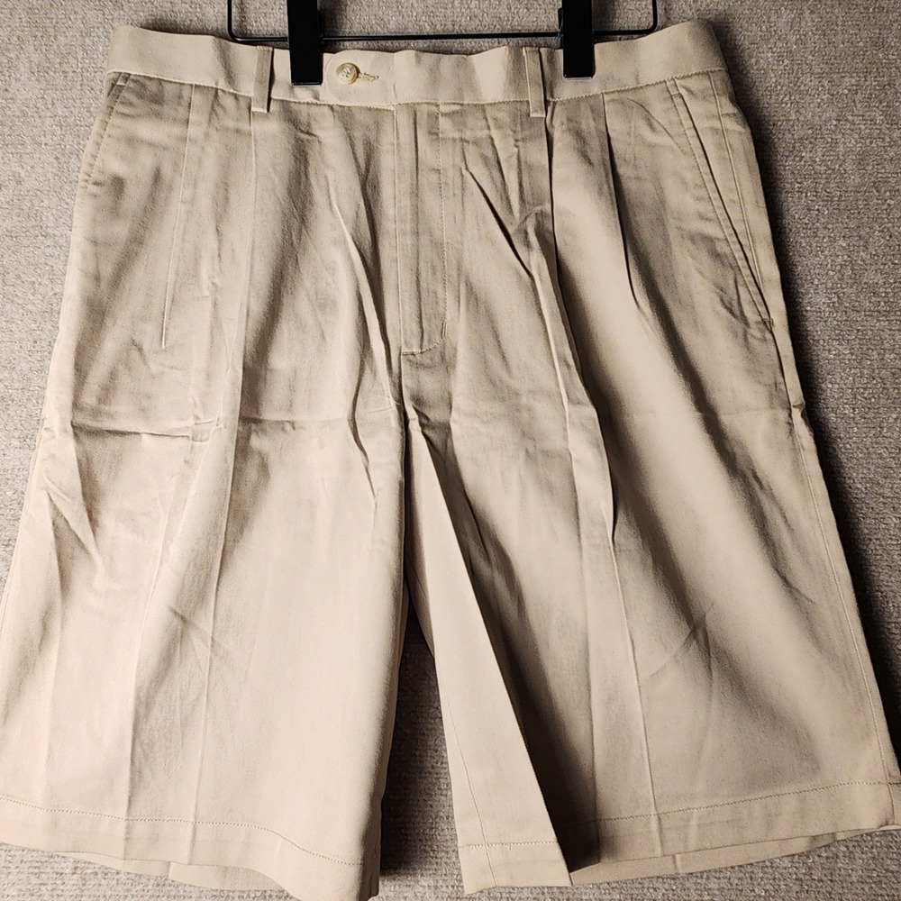 Bobby Jones Golf Shorts Mens‎ 34 Tan Khaki Pleated Front Twill Casual Classic